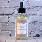  Our Vanilla Bean fragrance is a rich and comforting blend that captures the essence of freshly scraped vanilla pods. Delight in the warm, sweet aroma with creamy undertones that evoke a sense of indulgence and relaxation. Perfect for those who appreciate a classic and comforting scent that lingers softly on the skin, creating a subtly sweet and inviting aura.